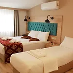 The Laıla Hotel