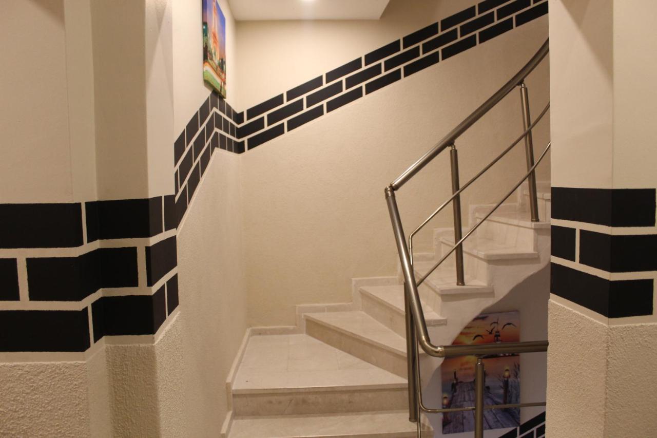 Otel The Laıla